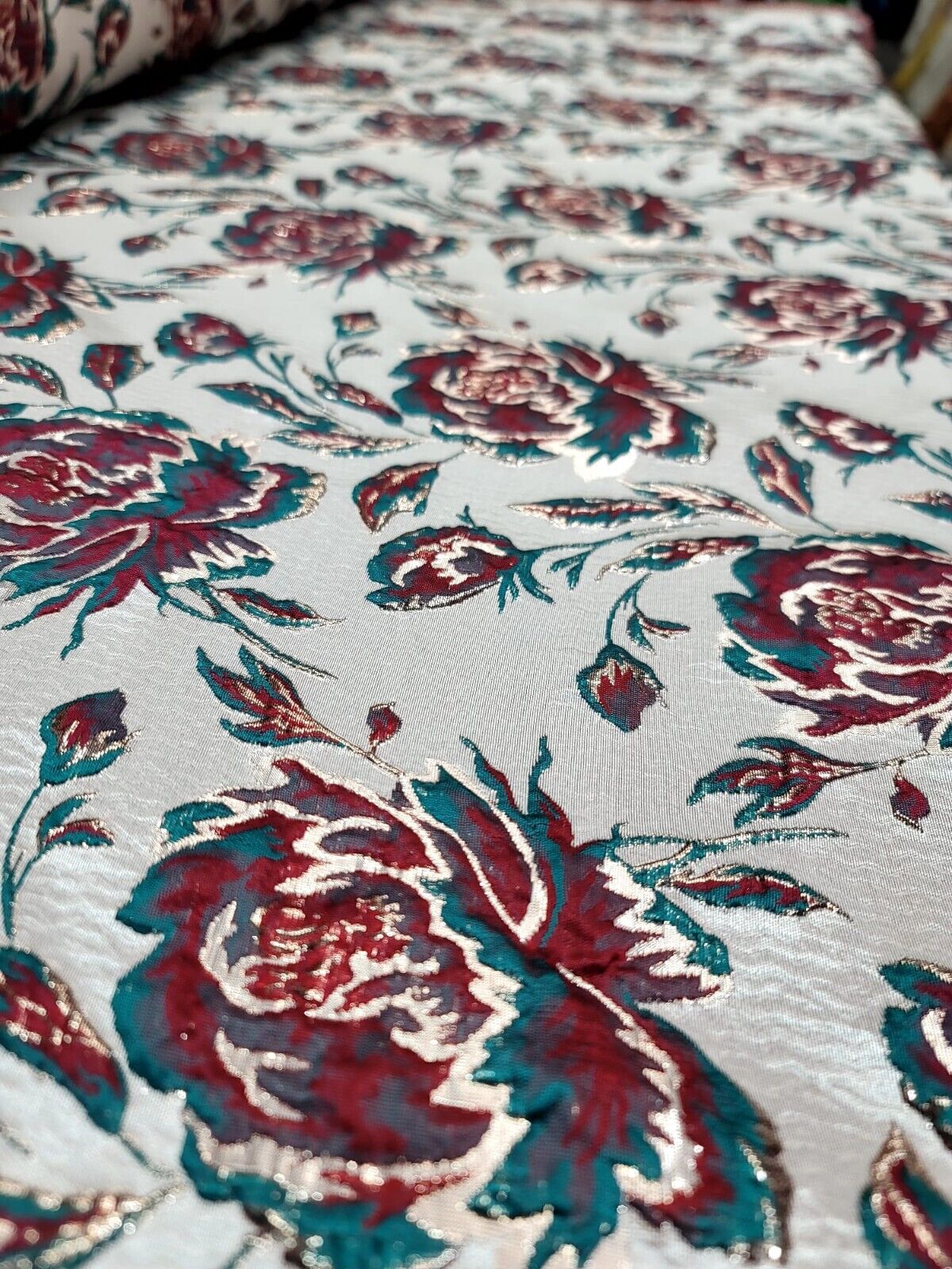 RED BROCADE FLORAL JACQUARD FABRIC WEDDING BY YARD HOME DECOR BEIGE BACKGROUND