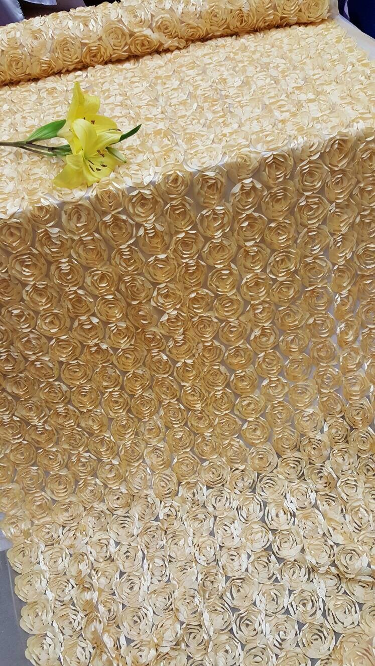 Light Gold Lace 3d Roses Fabric Satin On Mesh Floral Flowers Prom Fabric Sold By The Yard Gown Quinceañera Bridal Evening Decoration