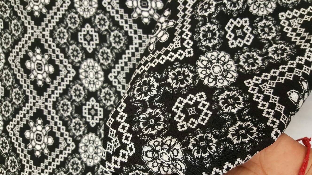 100% Rayon crêpe geometric Black n White Fabric by the yard geometric floral soft flowy