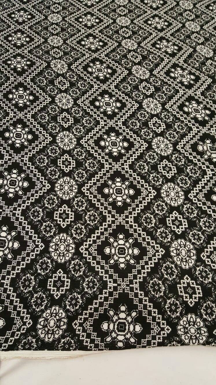 100% Rayon crêpe geometric Black n White Fabric by the yard geometric floral soft flowy