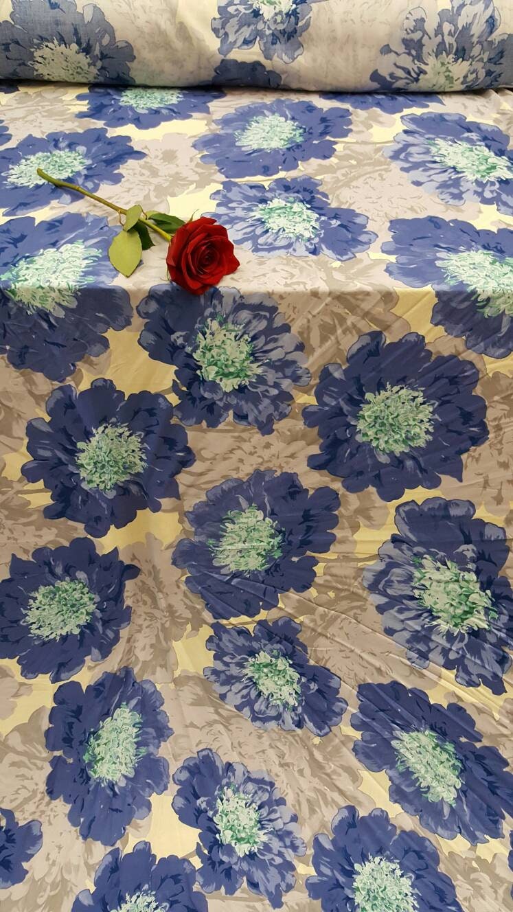 100% Rayon Challis Blue Mint Big Floral Flowers Fabric By The Yard Flowy Soft Decoration Clothing Dress