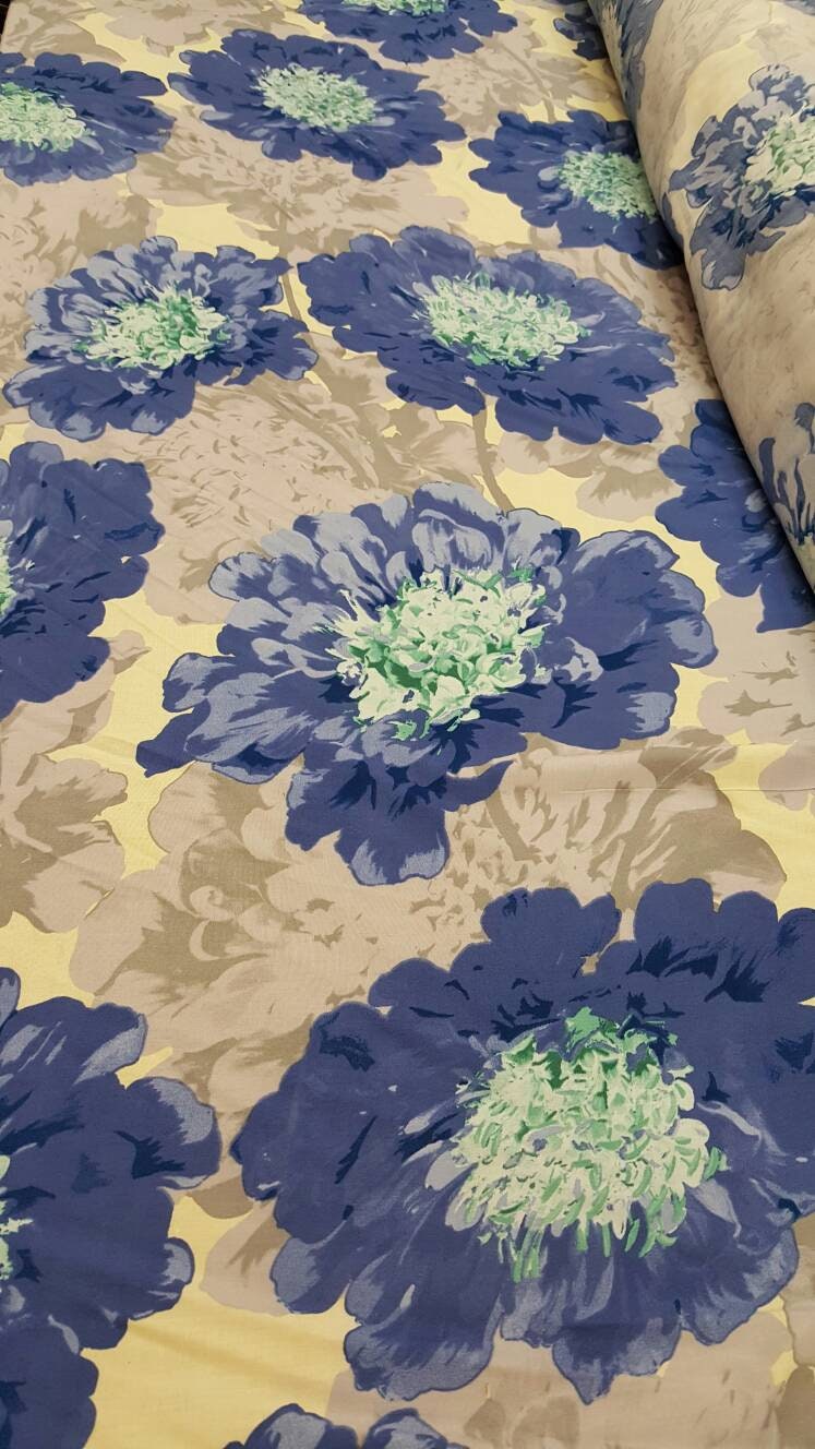 100% Rayon Challis Blue Mint Big Floral Flowers Fabric By The Yard Flowy Soft Decoration Clothing Dress