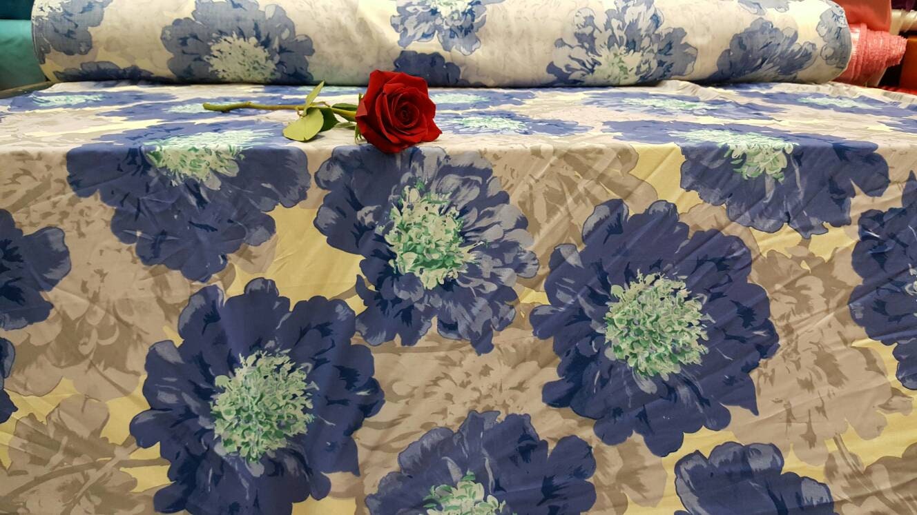 100% Rayon Challis Blue Mint Big Floral Flowers Fabric By The Yard Flowy Soft Decoration Clothing Dress