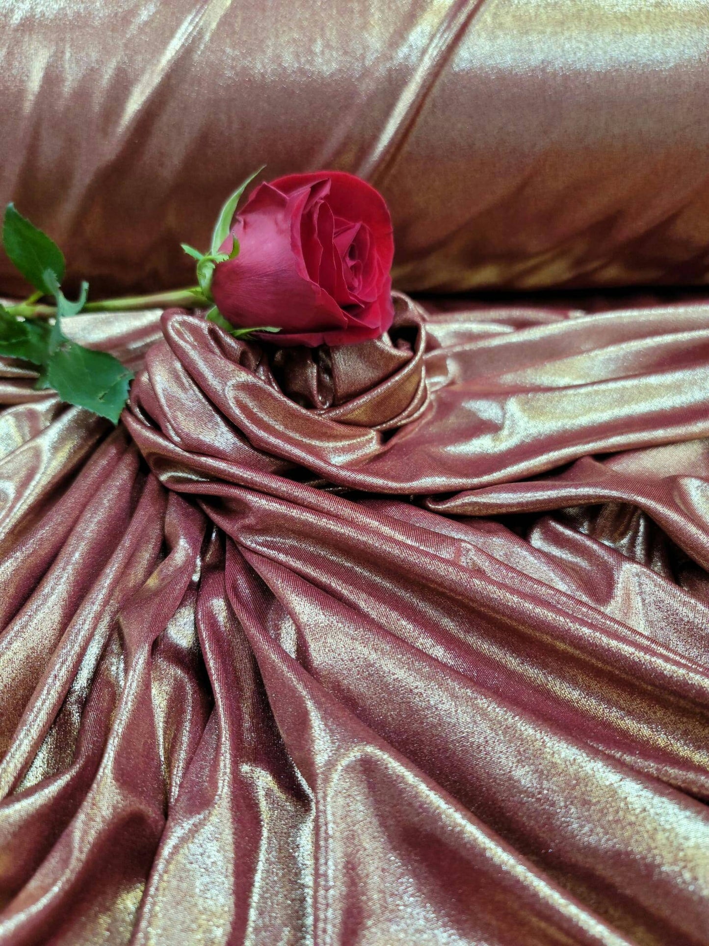 Burgundy Spandex Gold Sparkly Shimmer Stretch Fabric By The Yard Metallic Gown Decoration Draping Clothing Background