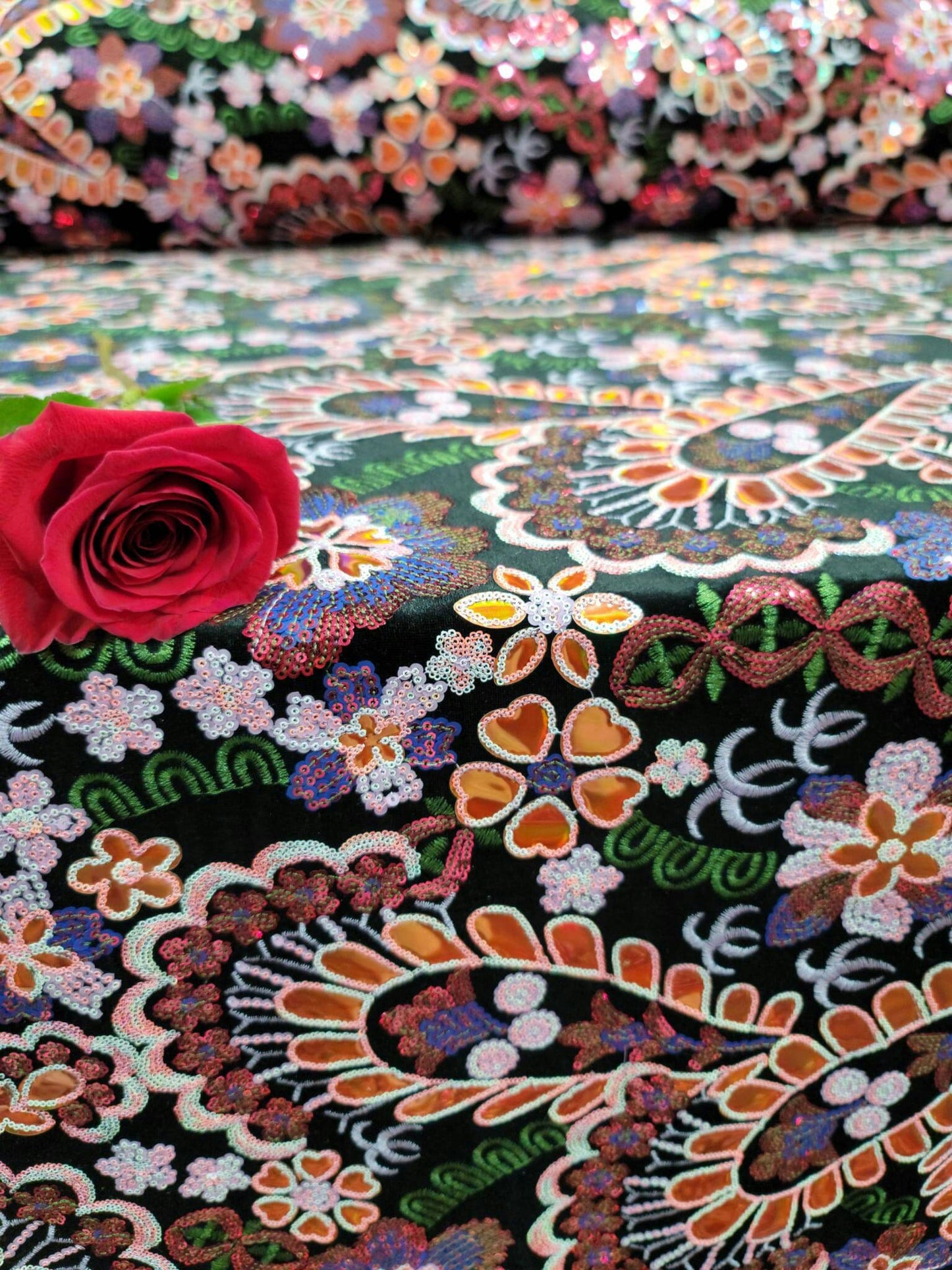 Orange Lace Embroidery Sequin Iridescent Multicolor Floral Flower On Black Velvet Bridal Evening Dress Prom Quinceañera Gown Terciopelo