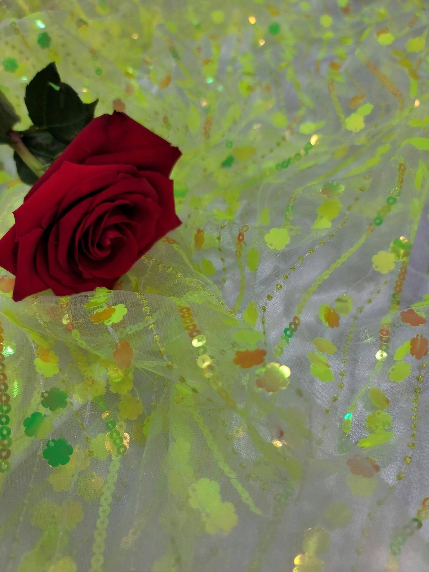Neón Green 3d Sequin Iridescent Floral Flowers Embroidery Mesh Prom Fabric Sold by the Yard Gown Quinceañera Bridal Evening Dress