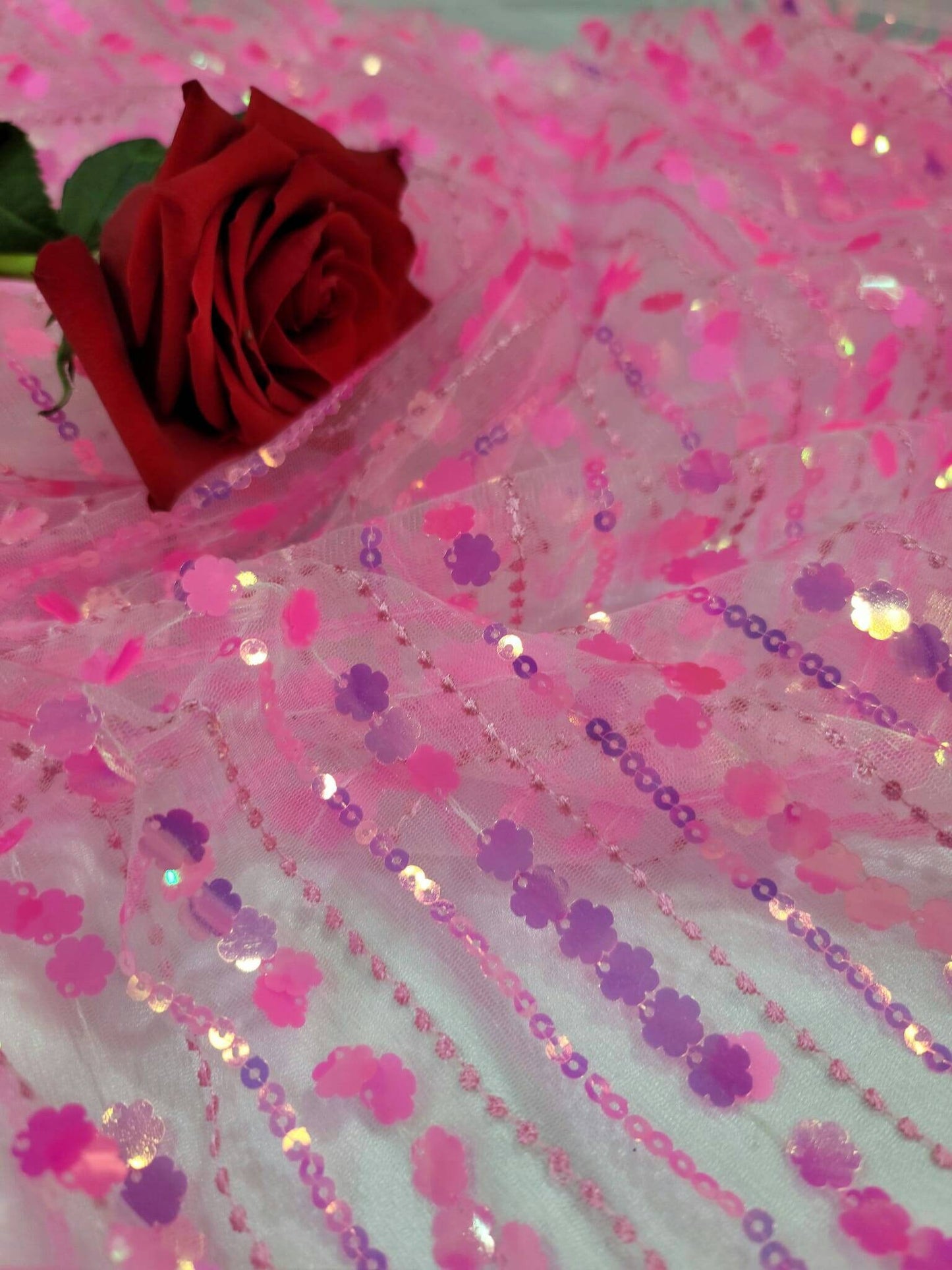 Neón Pink Lace 3d Sequin Iridescent Floral Flowers Prom Fabric Sold by the Yard Gown Quinceañera Bridal Evening Dress Decoration