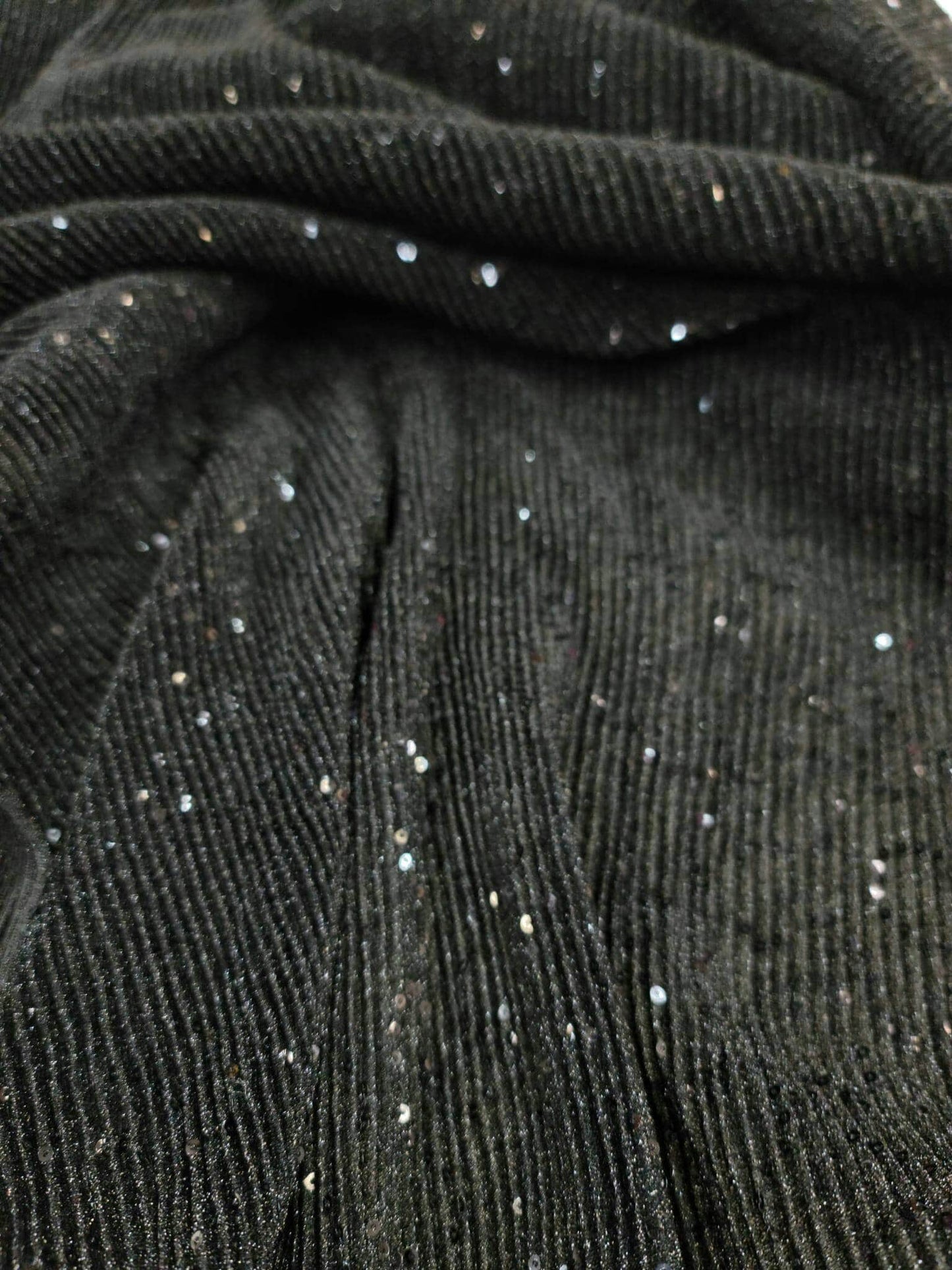 Black Textured Pleated Sequin Spandex 4 Way Stretch Fabric Sold by the Yard Gown Prom Dress Decoration Clothing Soft Knit Fashion Fabric