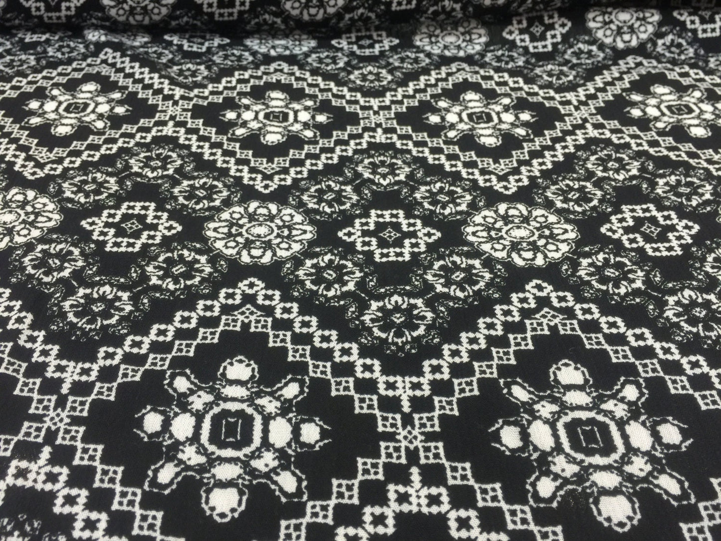 100% Rayon crêpe geometric Black n White Fabric by the yard geometric floral soft flowy