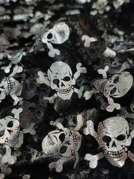 Silver Metallic Skulls On Black Mesh Hallowen Fabric Sold by the Yard Clothing Draping Decoration Pirate Skulls Telas Para Costura